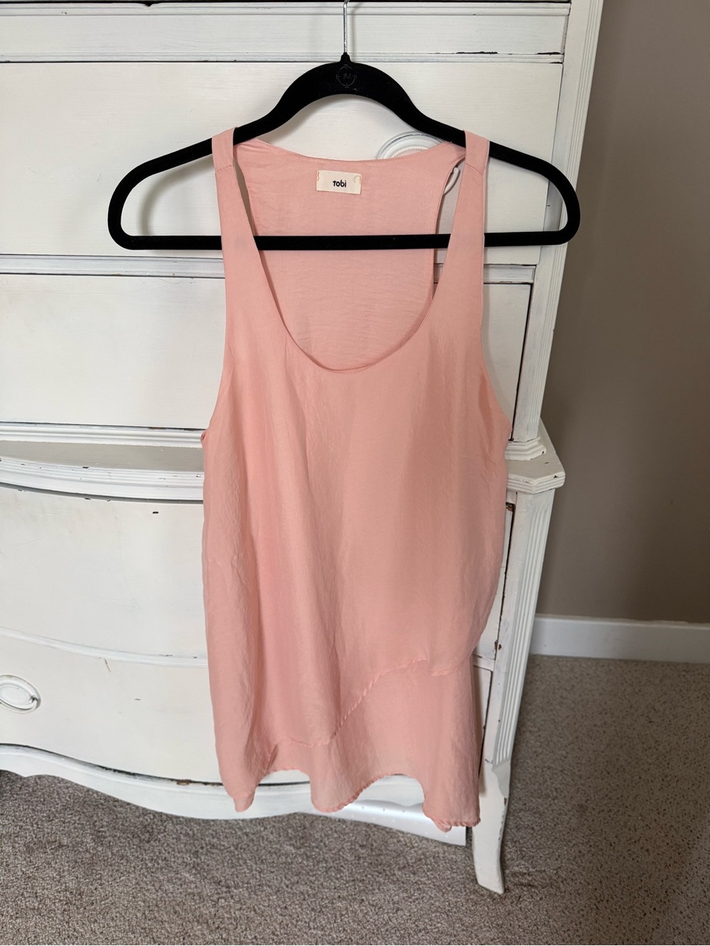 Tobi Dusty Rose Scoop Neck Tank